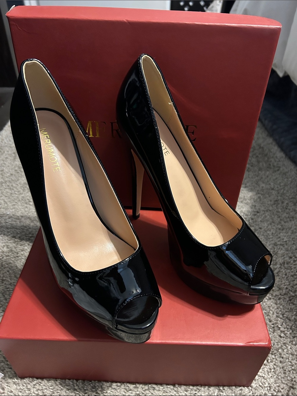 Via Spiga Red Box with Gold MERUMOTE Logo
